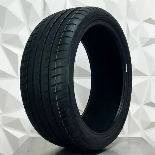 [2454517TH202] LLANTA TALON TH202 245/45R17 TRIANGLE 99Y